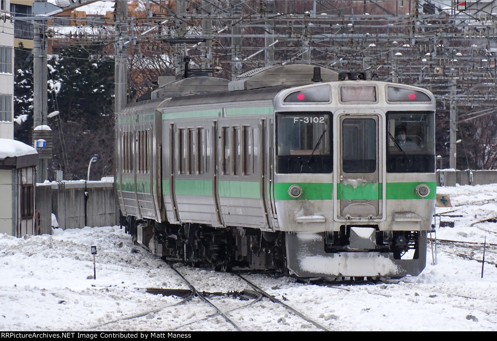 Changing lines for Otaru